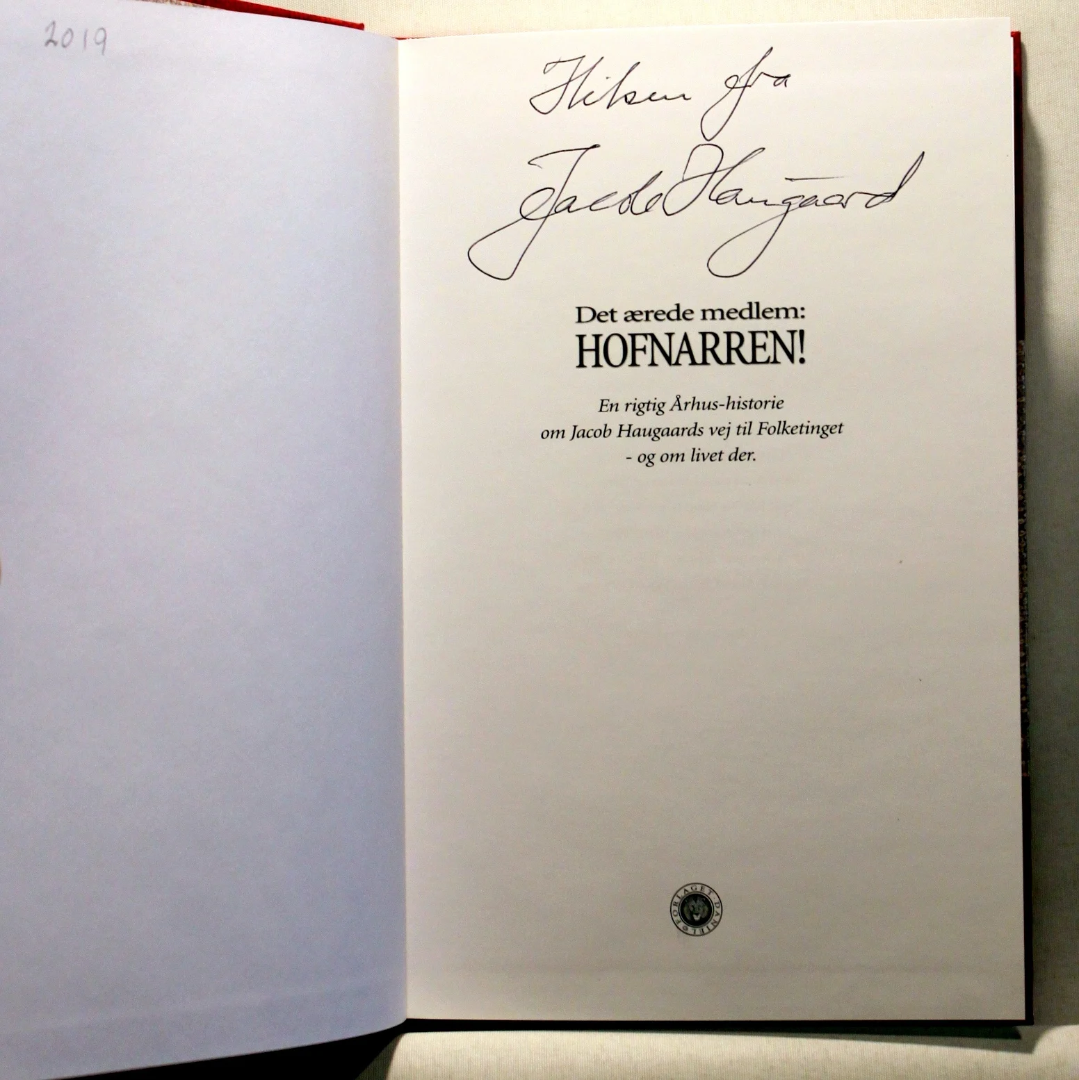 Det ærede medlem: Hofnarren!