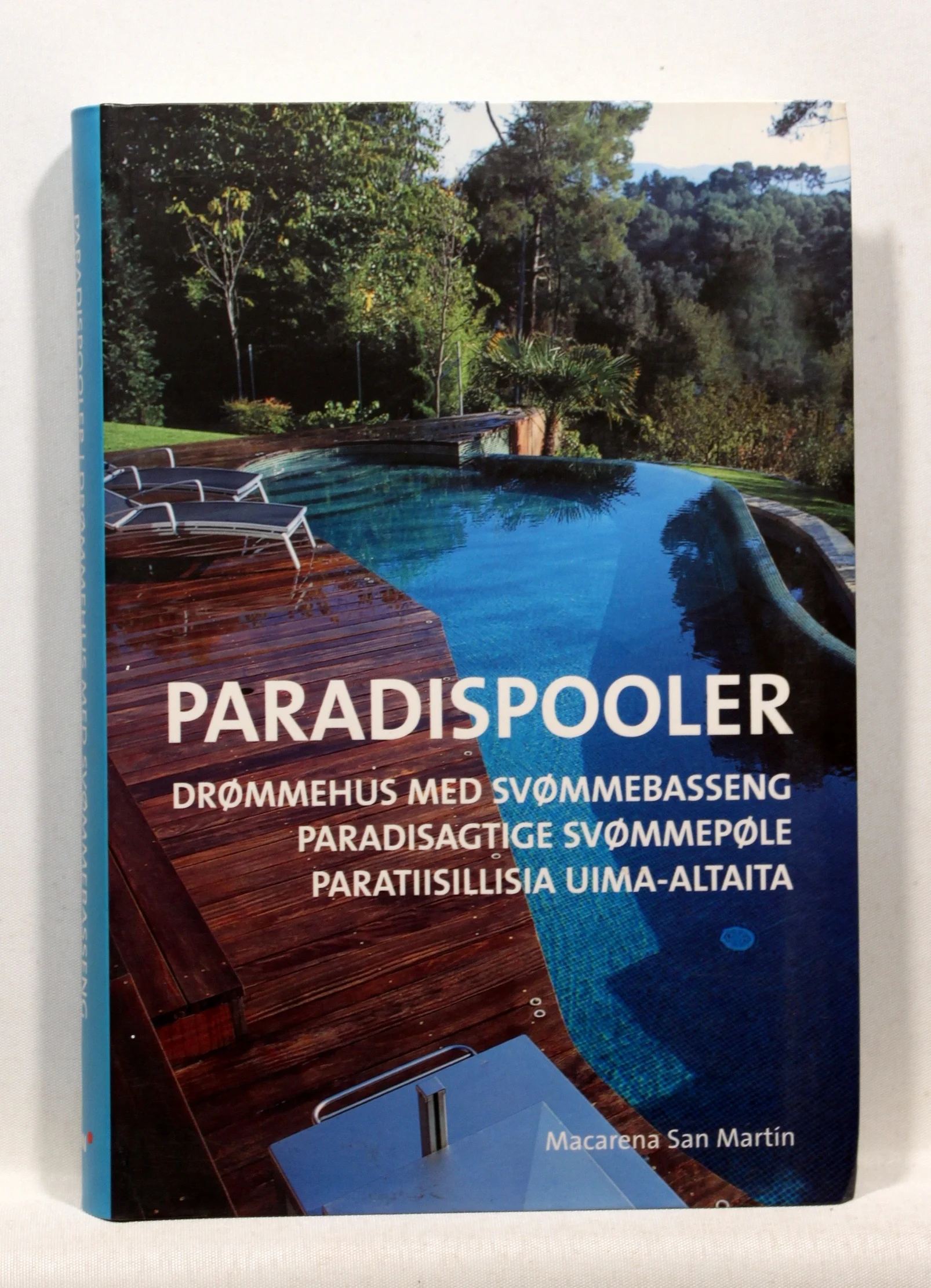 Paradispooler. Drømmehus med svømmebasseng. Paradisagtige svømmepøle. Paratiisillisia uima-altaita