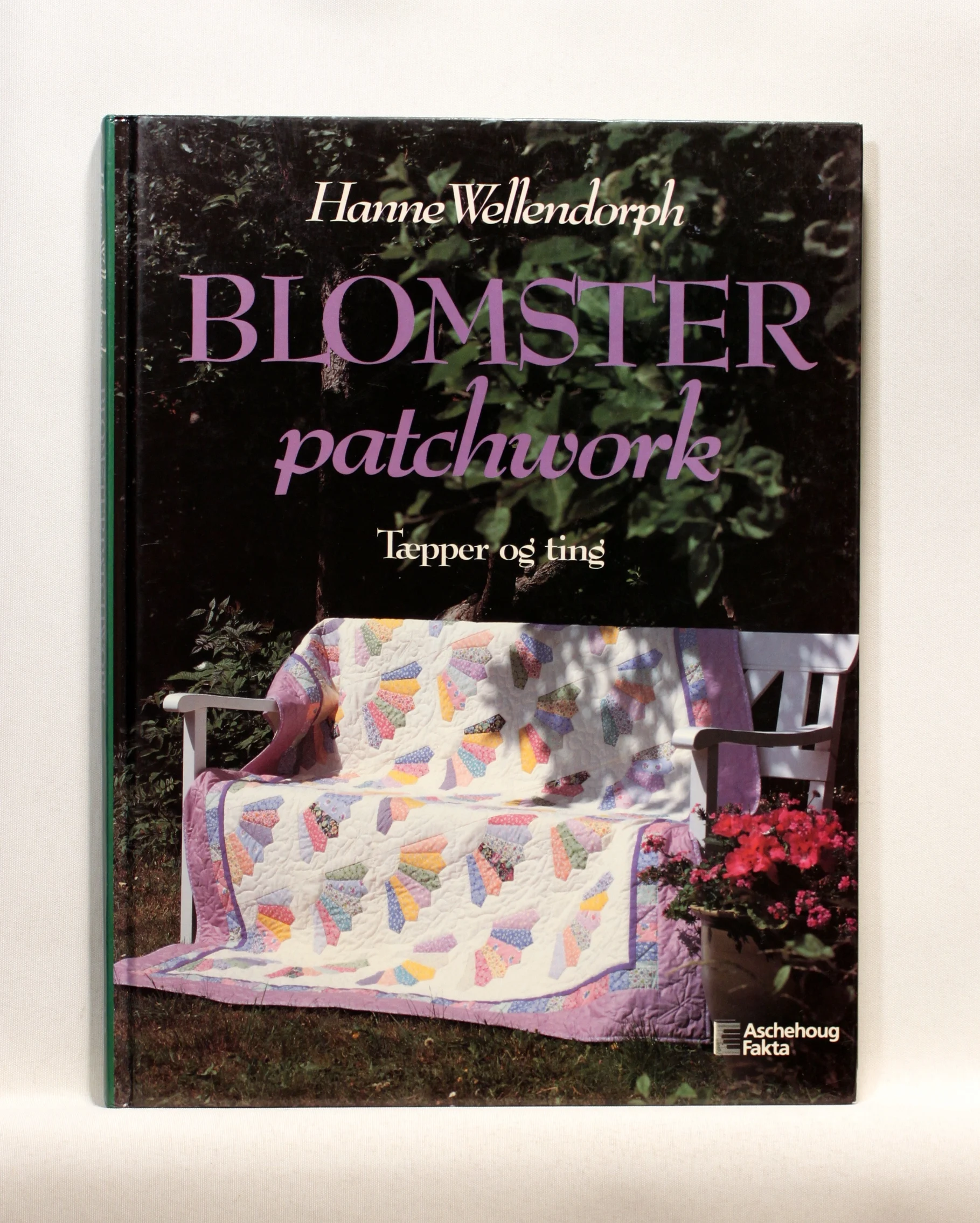 Blomsterpatchwork. Tæpper og ting