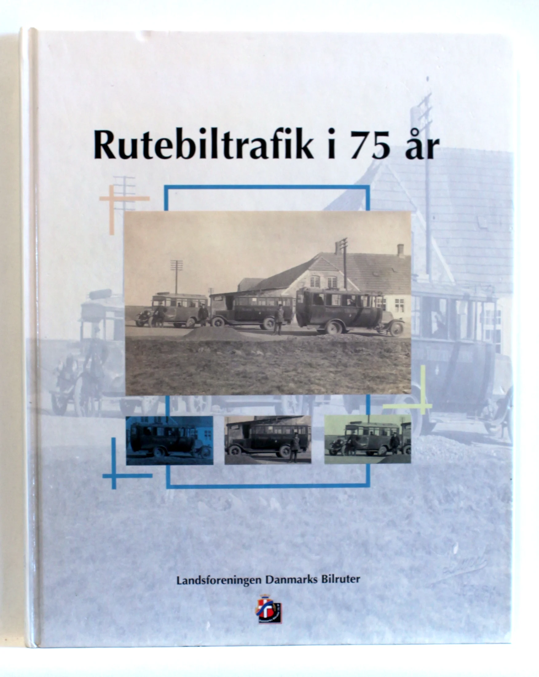 Rutebiltrafik i 75 år