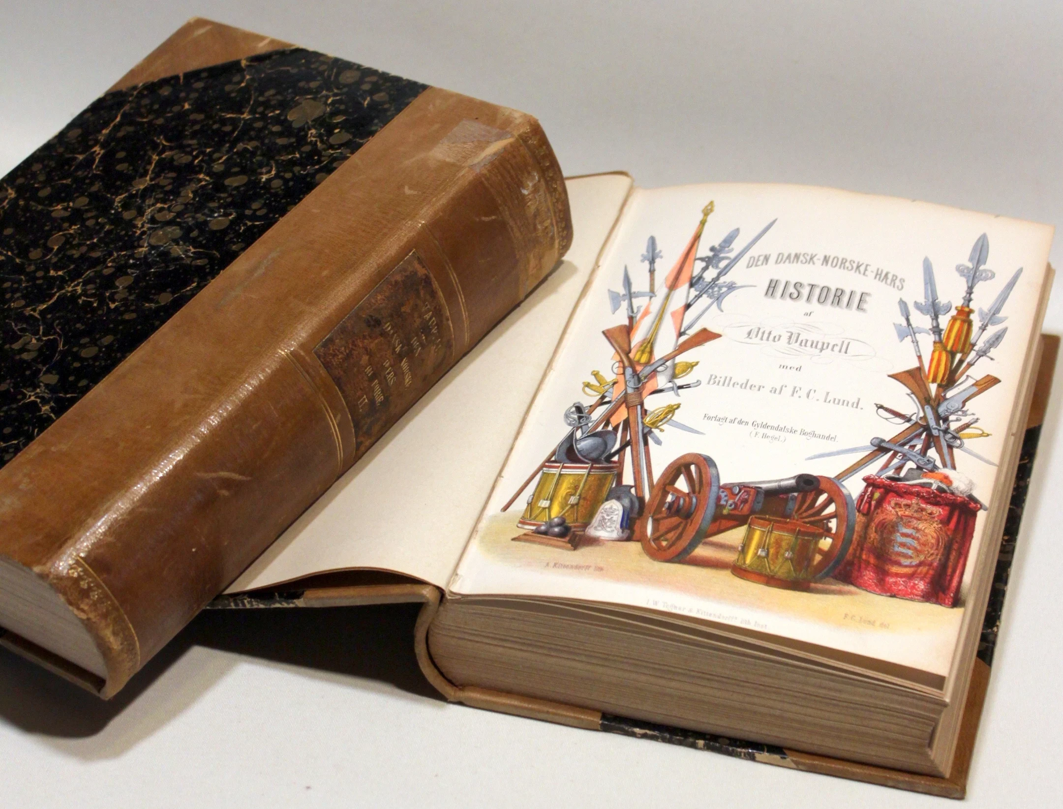 Den danske Hærs Historie til Nutiden og den norske Hærs Historie indtil 1814. 2 Bind