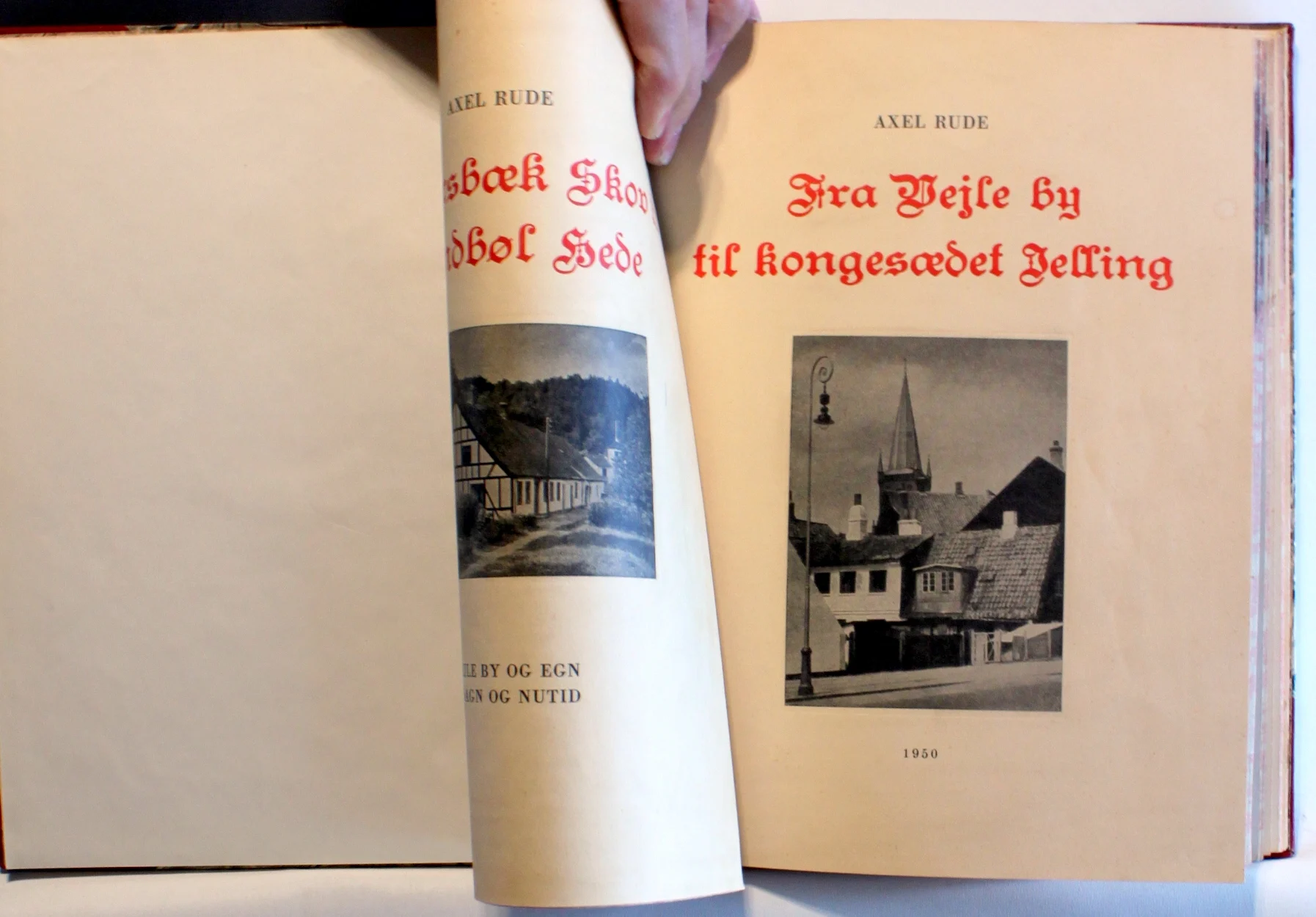 Vejle by og egn i sagn og nutid – Fra Tirsbæk skov til Randbøl hede. Fra Vejle by til Kongesædet Jelling