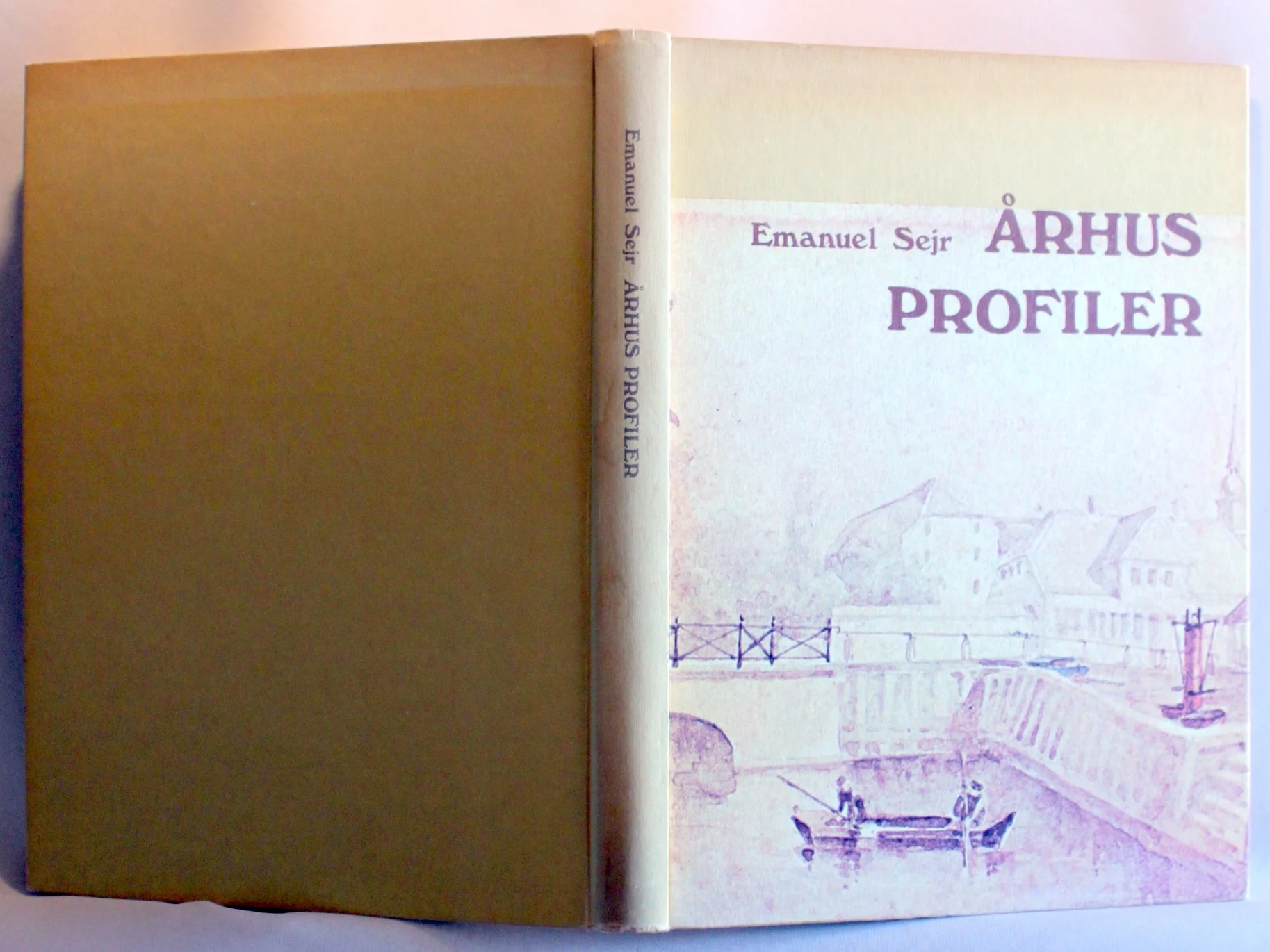 Århus-profiler. Skikke, personer og begivenheder i den svundne by