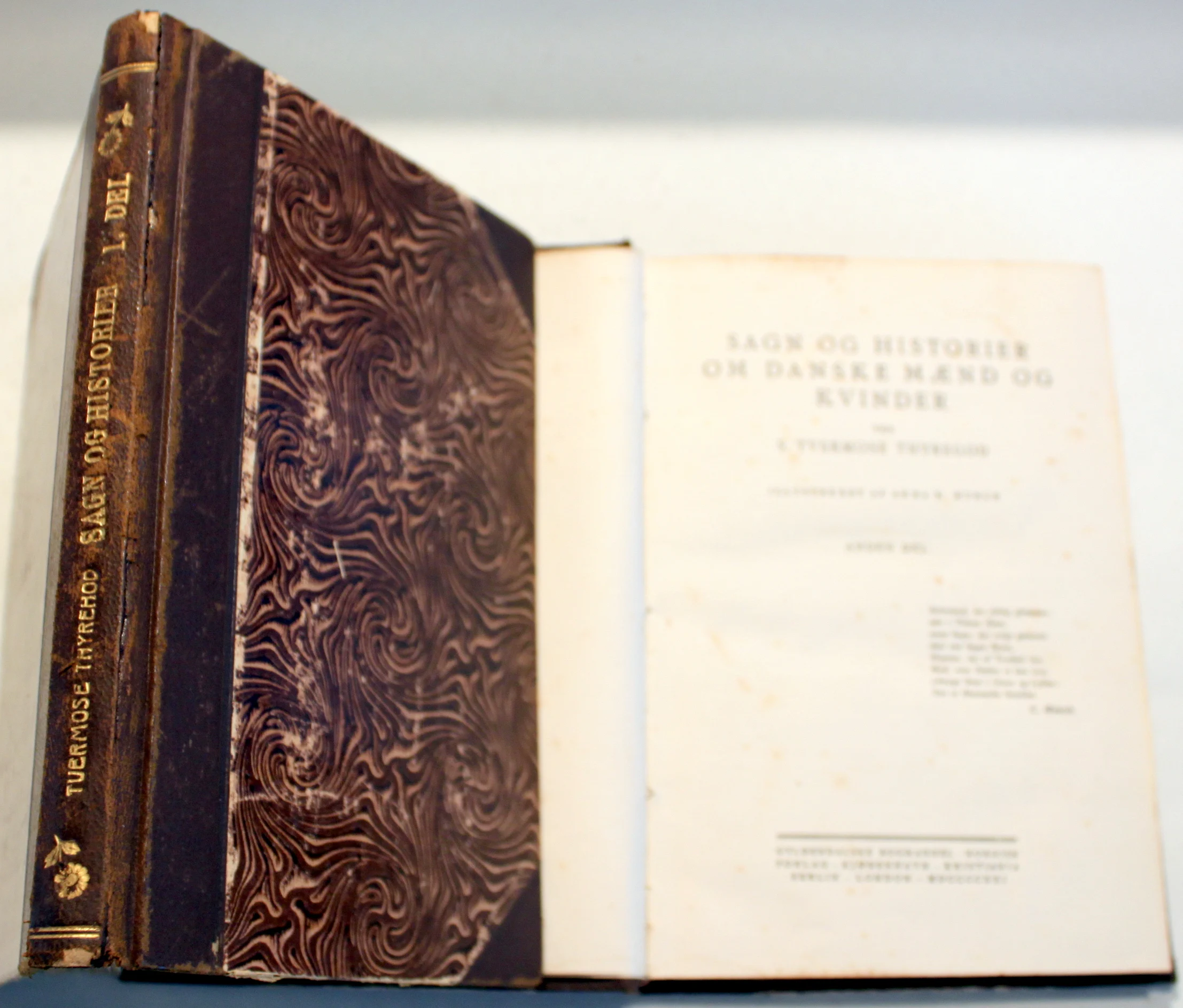 Sagn og Historier om danske Mænd og Kvinder