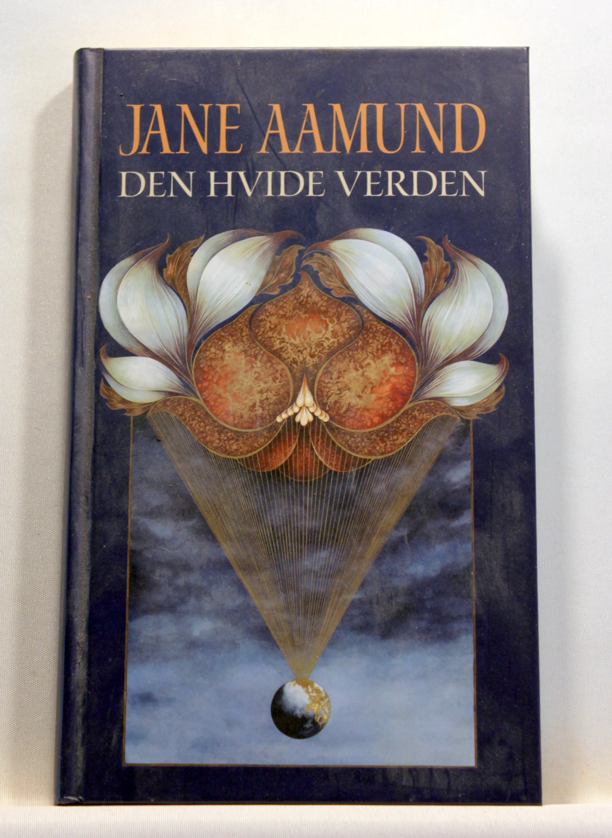 Den hvide verden. Erindringer om storm, stille og kærlighed