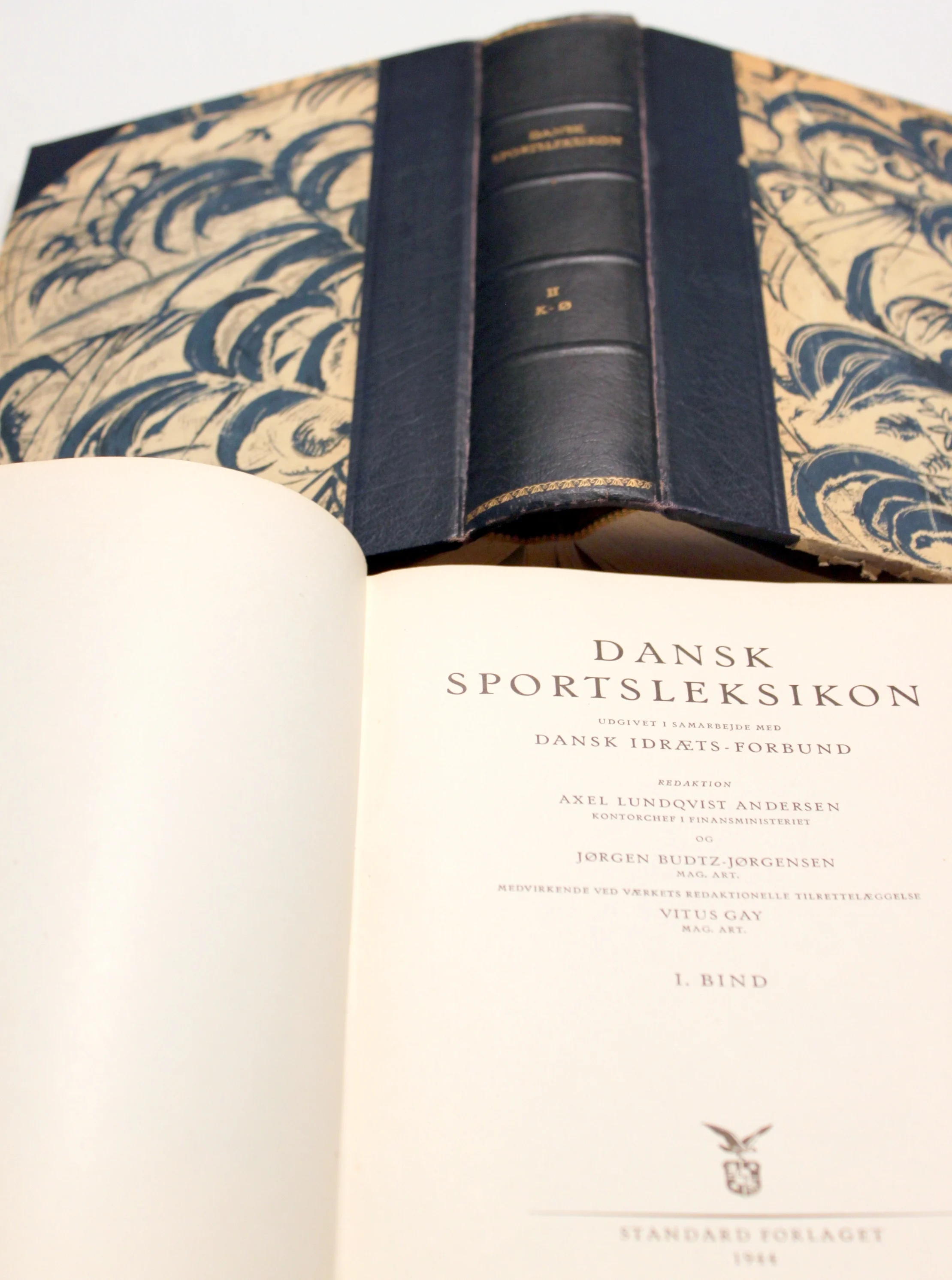 Dansk Sportsleksikon – Bind I-II