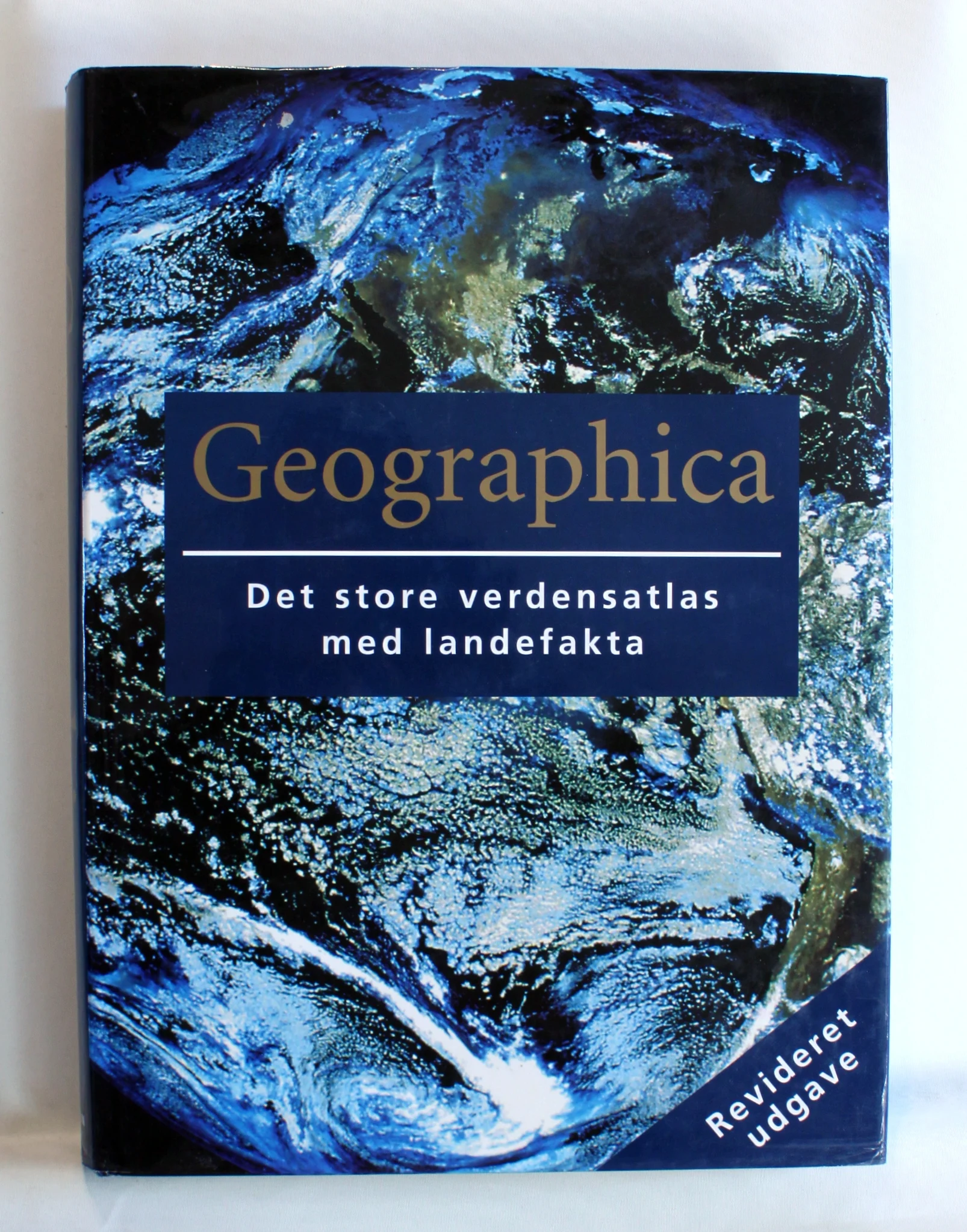 Geographica. Det store verdensatlas med landefakta