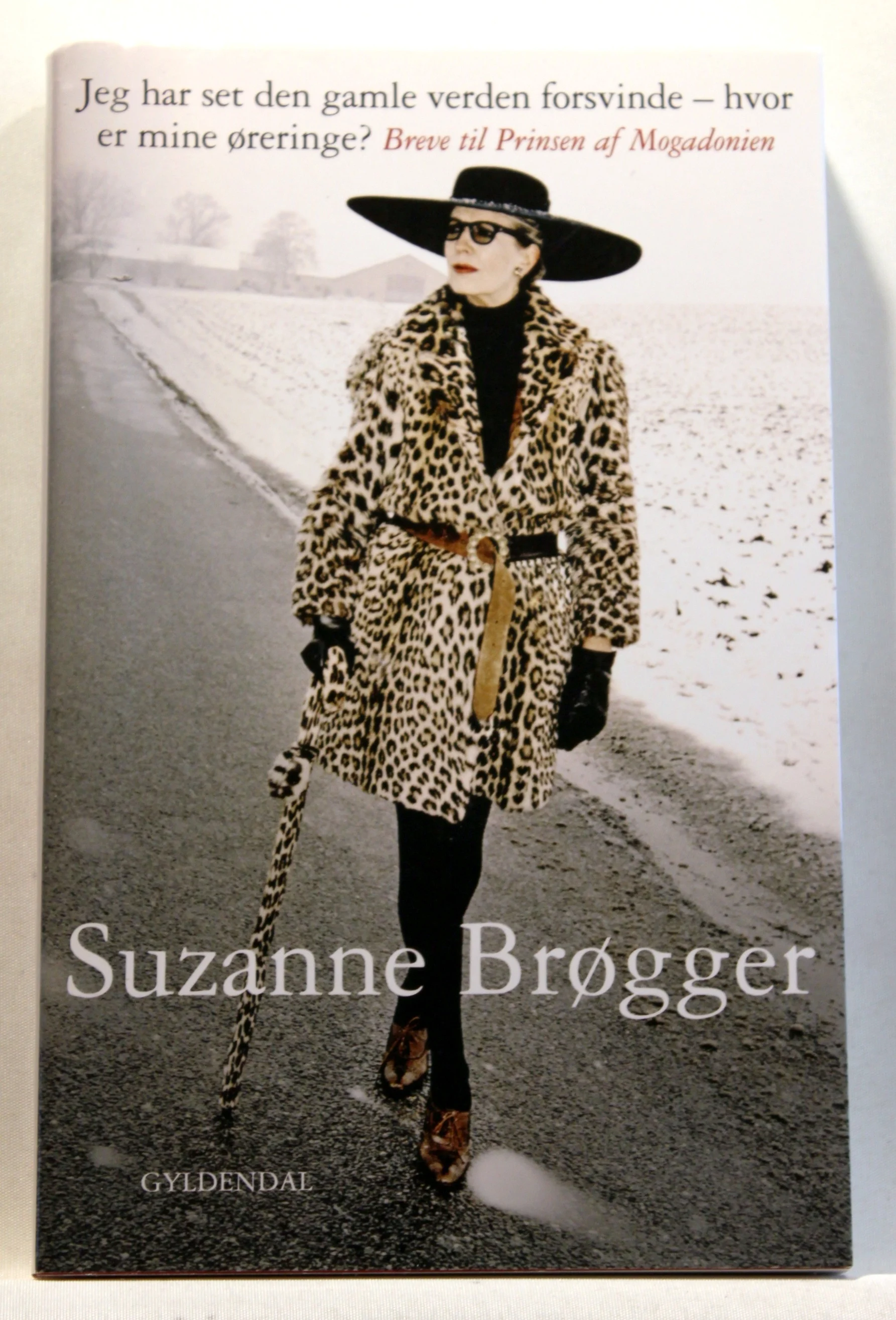 Jeg har set den gamle verden forsvinde – hvor er mine øreringe?