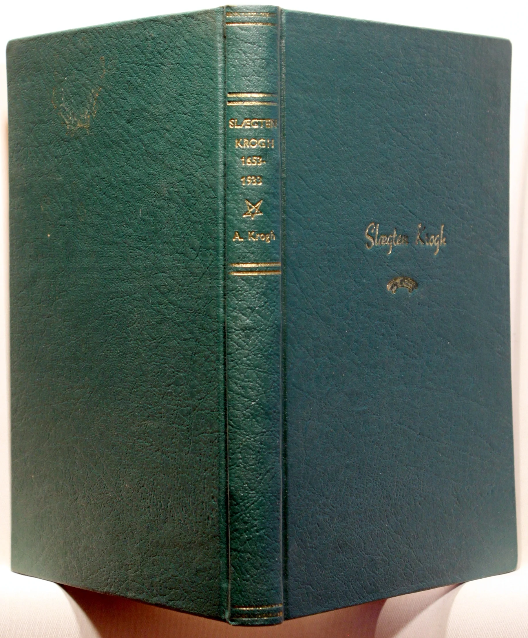En nordslesvigsk Bondeslægts Historie. Slægten Krogh 1653-1933