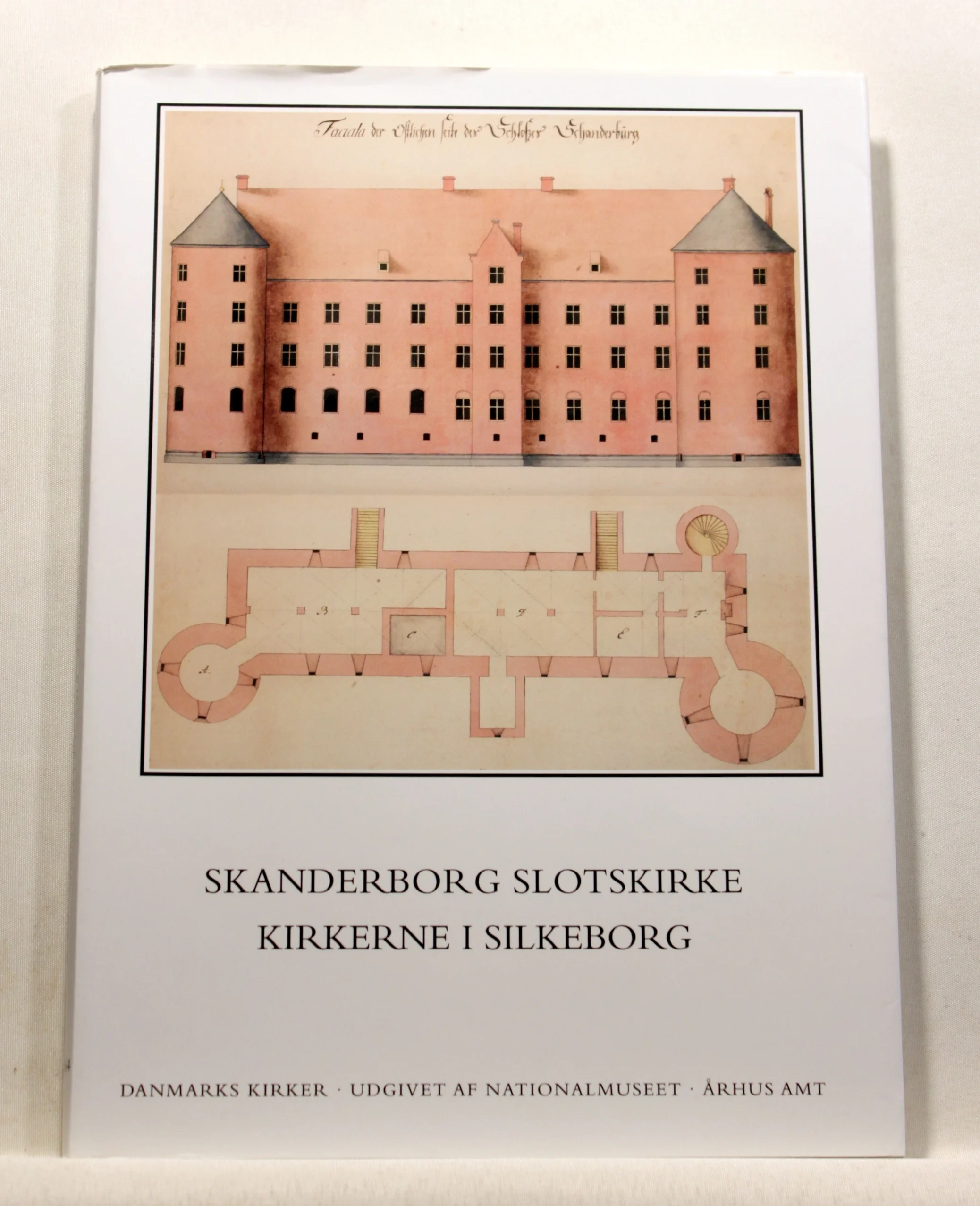Danmarks kirker Skanderborg Slotskirke, kirkerne i Silkeborg