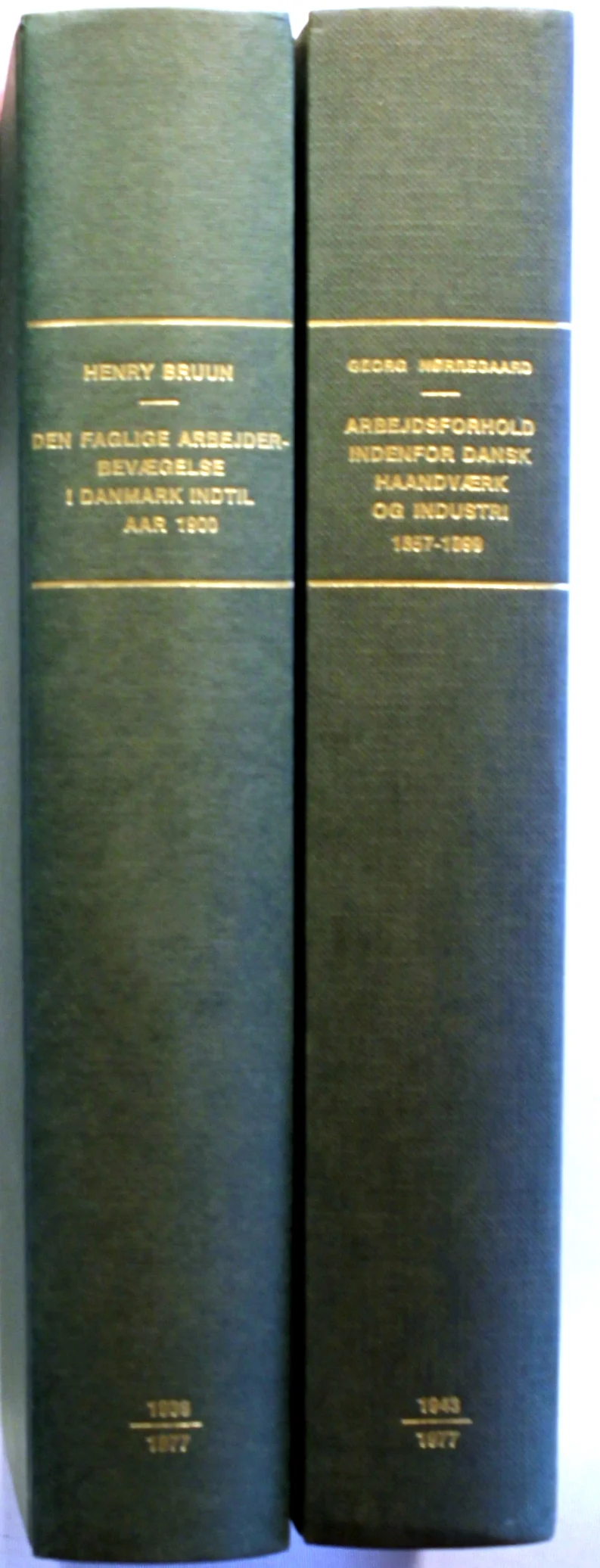 Arbejdsforhold indenfor dansk Haandværk og Industri 1857-1899. Den faglige Arbejderbevægelse i Danmark indtil Aar 1900.