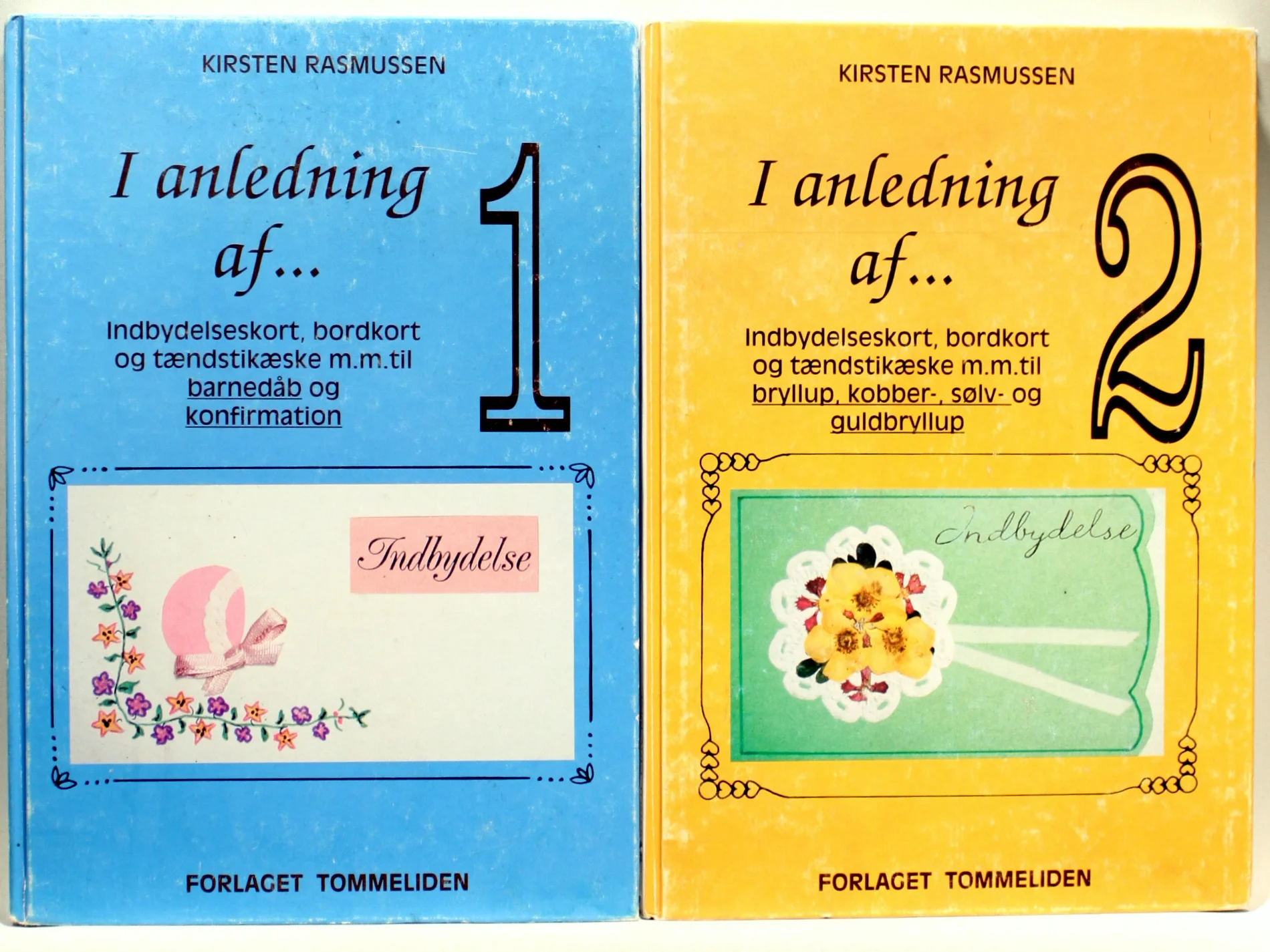 I anledning af. Indbydelseskort, bordkort og tændstikæske m.m. Bind 1 + 2.