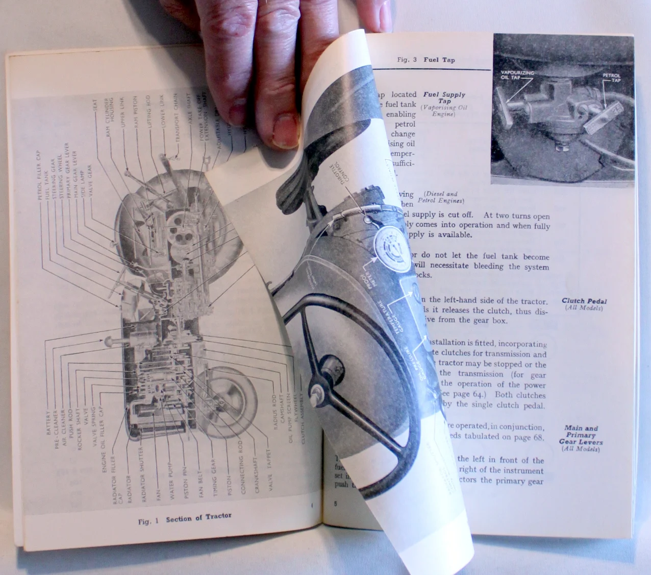 Bogomslag: The Fordson Major Instruction Book af Ford Motor Company