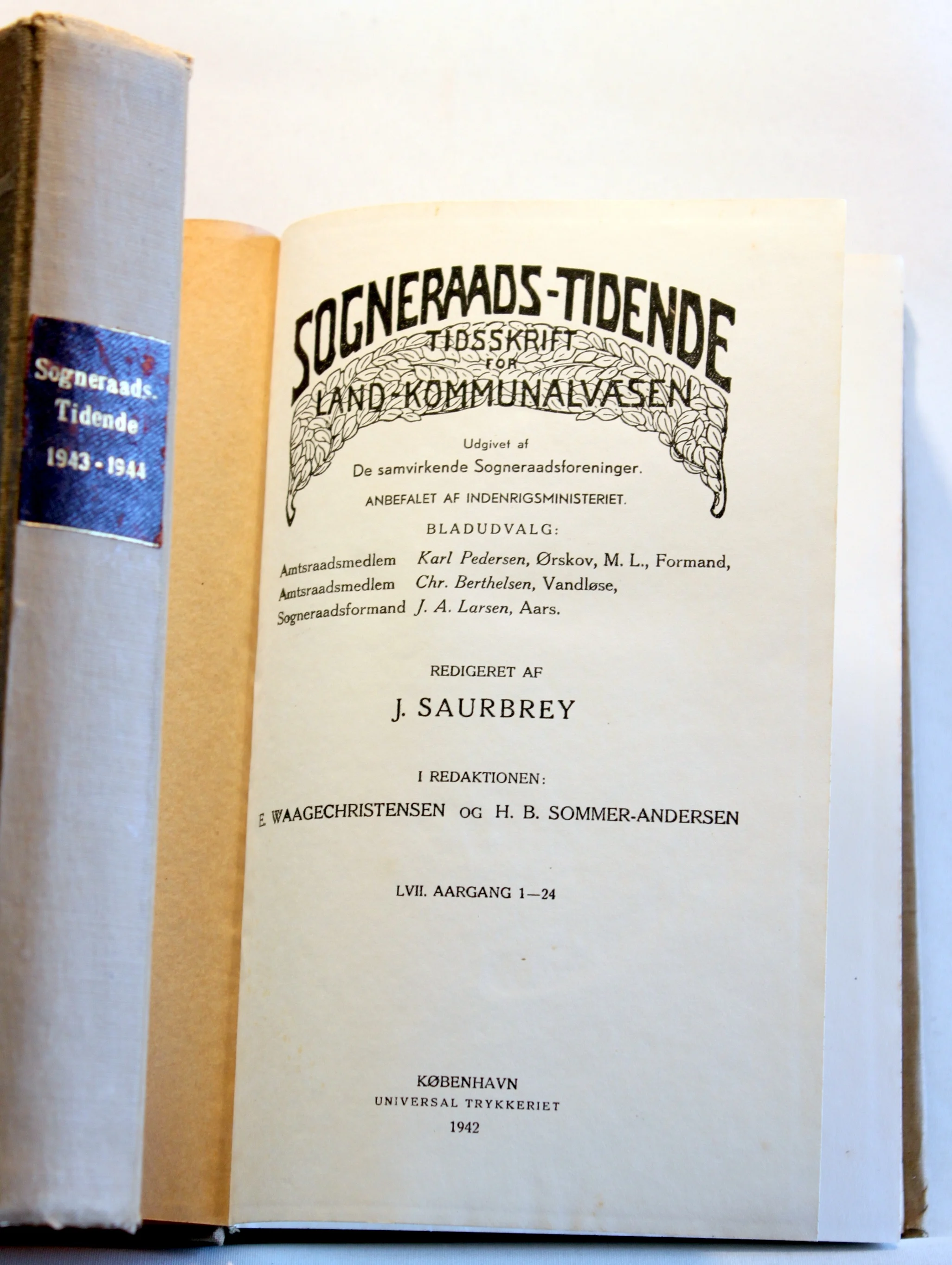 Sogneraads-Tidende. Tidsskrift for land-kommunalvæsen. 1941-1944