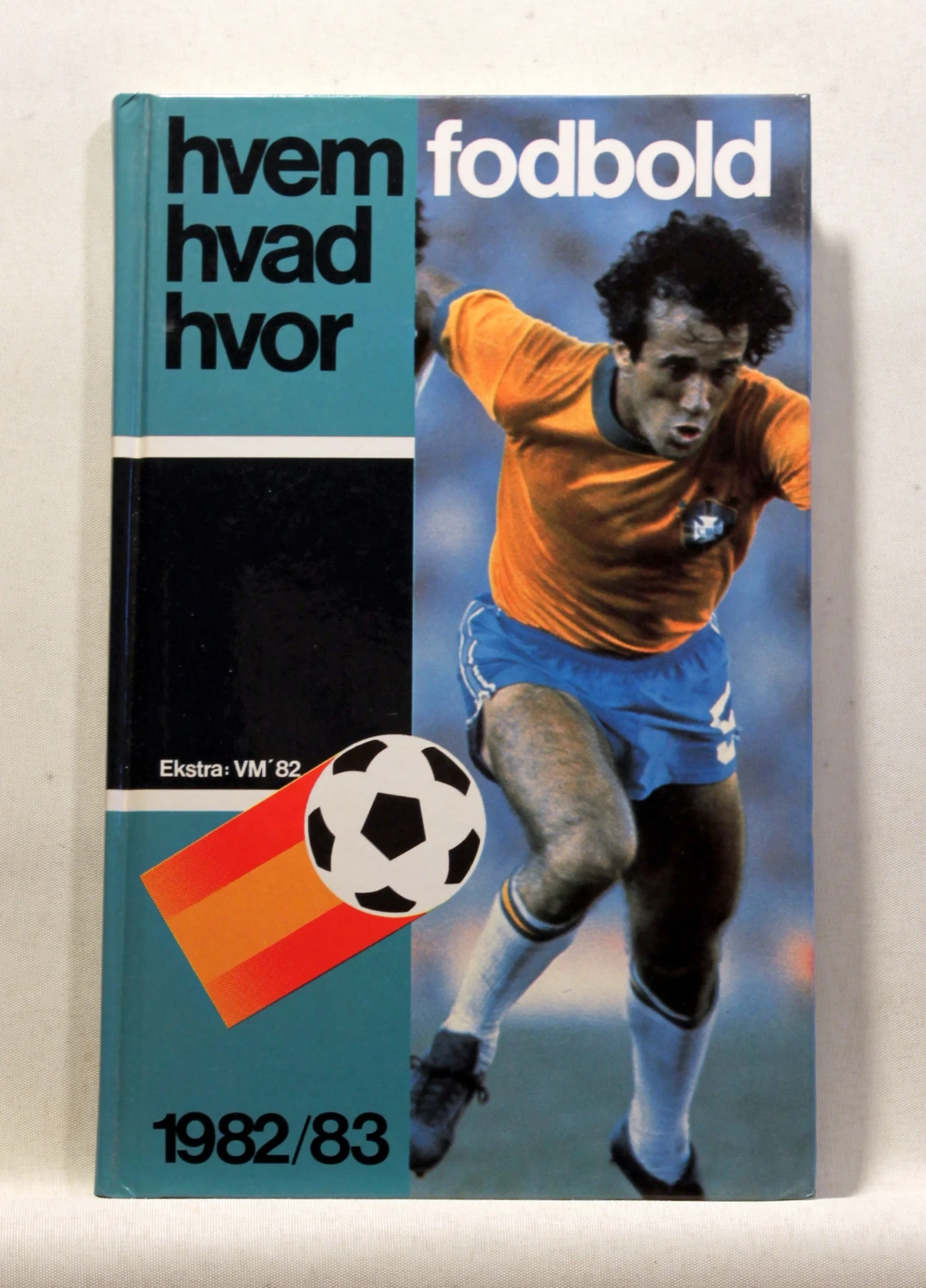 Fodbold hvem hvad hvor 1982/83