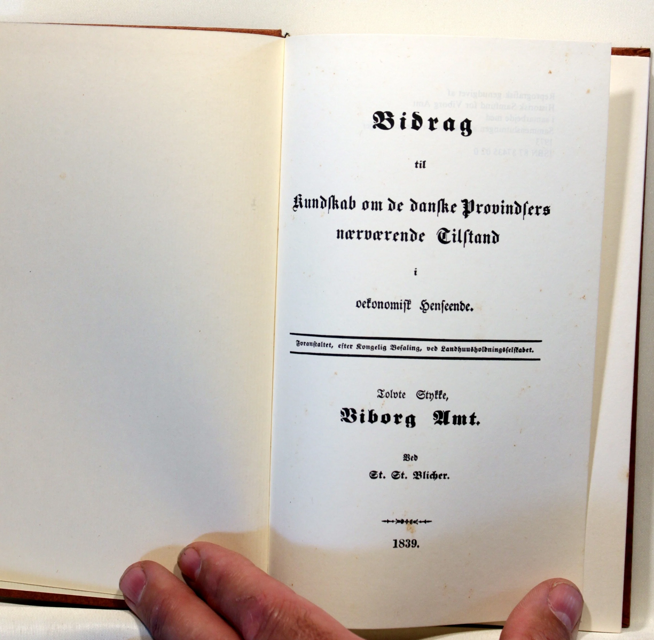 Viborg amt. Beskrevet efter opfordring fra det kongl. Landhuusholdnings-selskab af St. St. Blicher. 1839