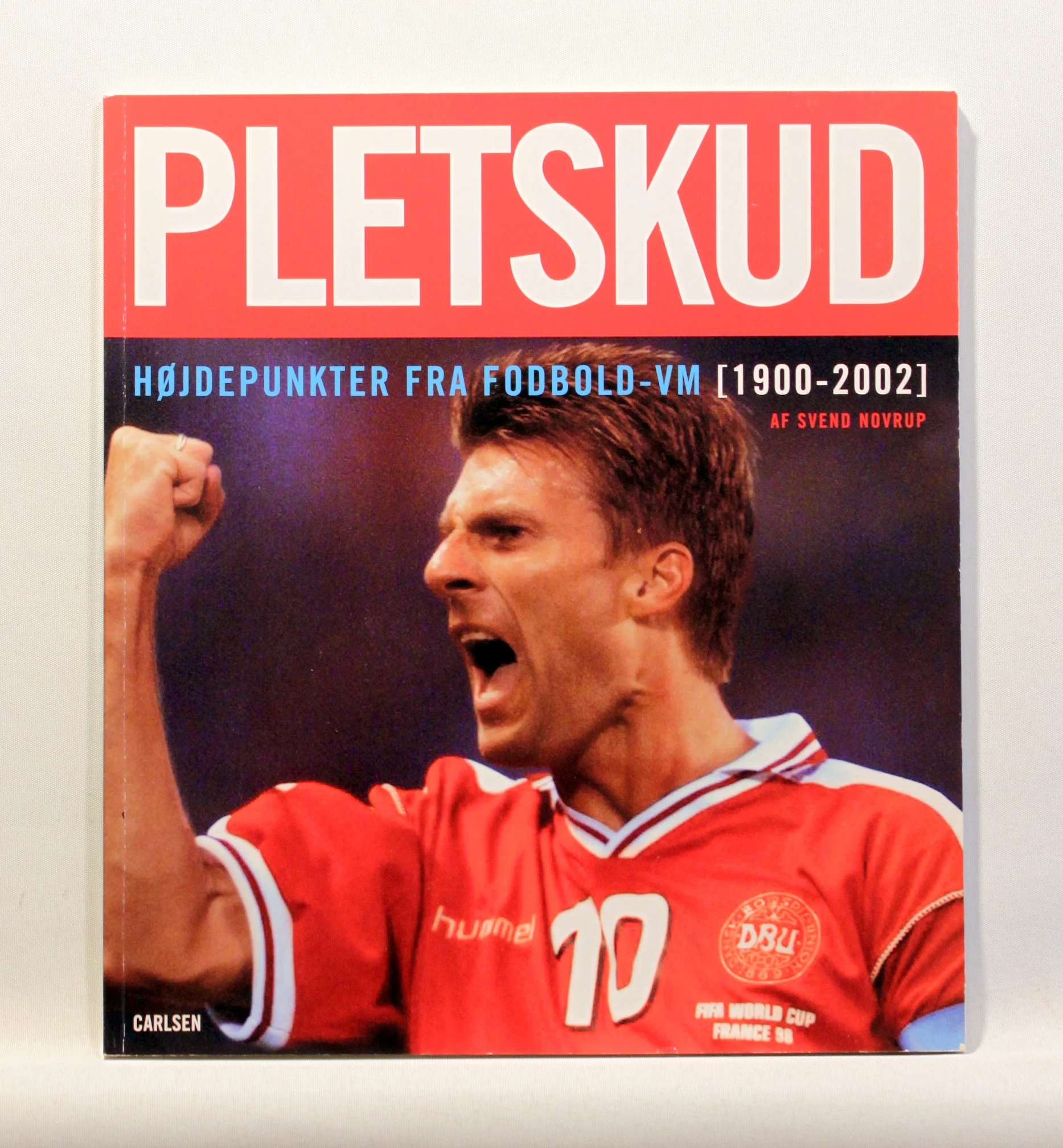 Pletskud. Højdepunkter fra fodbold VM 1900-2002