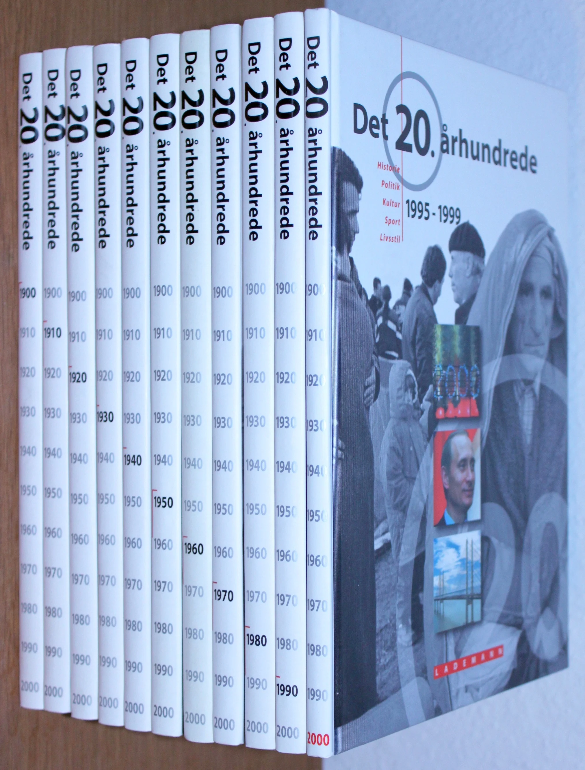 Det 20. århundrede. Historie, Politik, Kultur, Sport, Livsstil. 11 Bind.