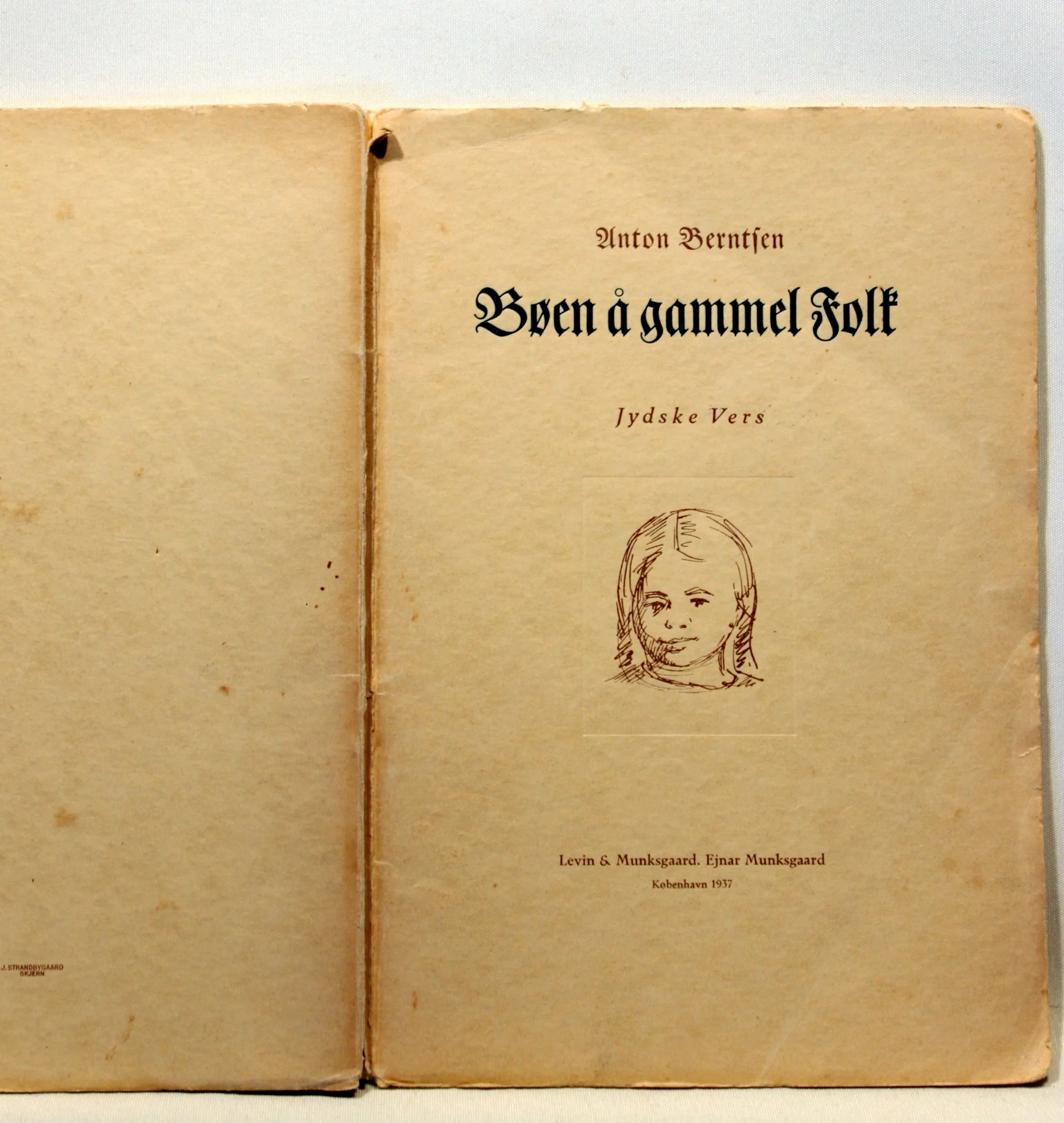 Bøen å gammel Folk